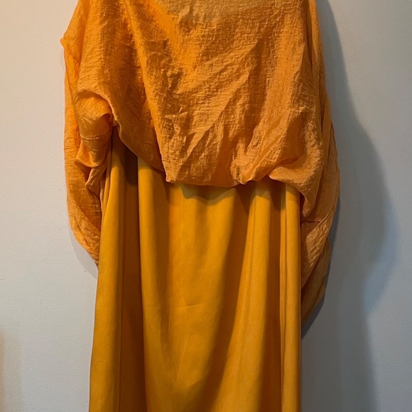 Vince Saffron Silk Skirt - Picture 2 of 3